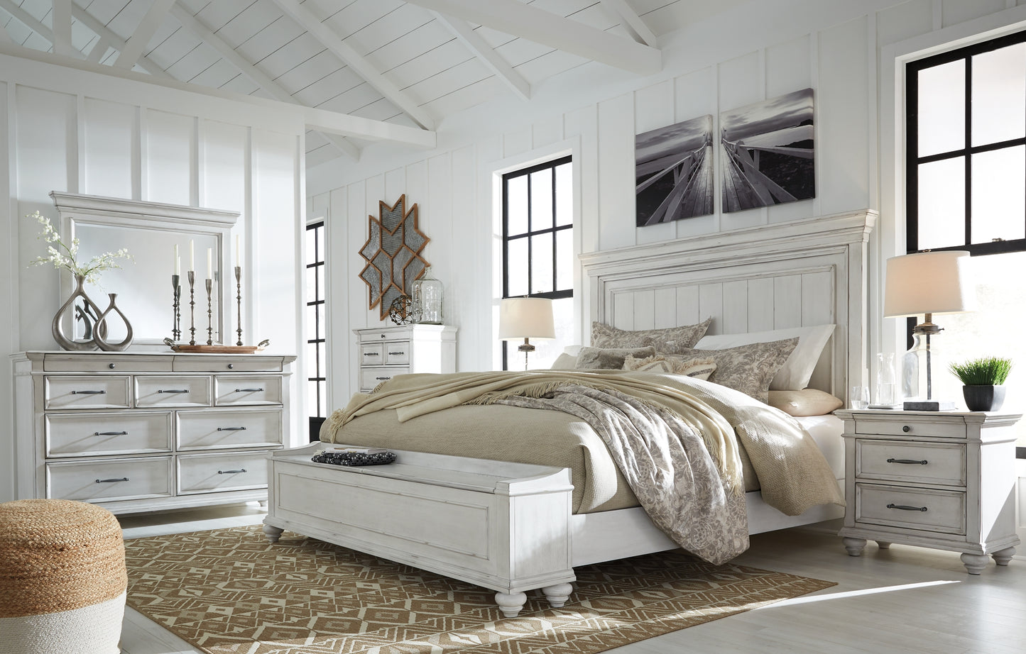 Kanwyn Panel Bed With Storage Bench