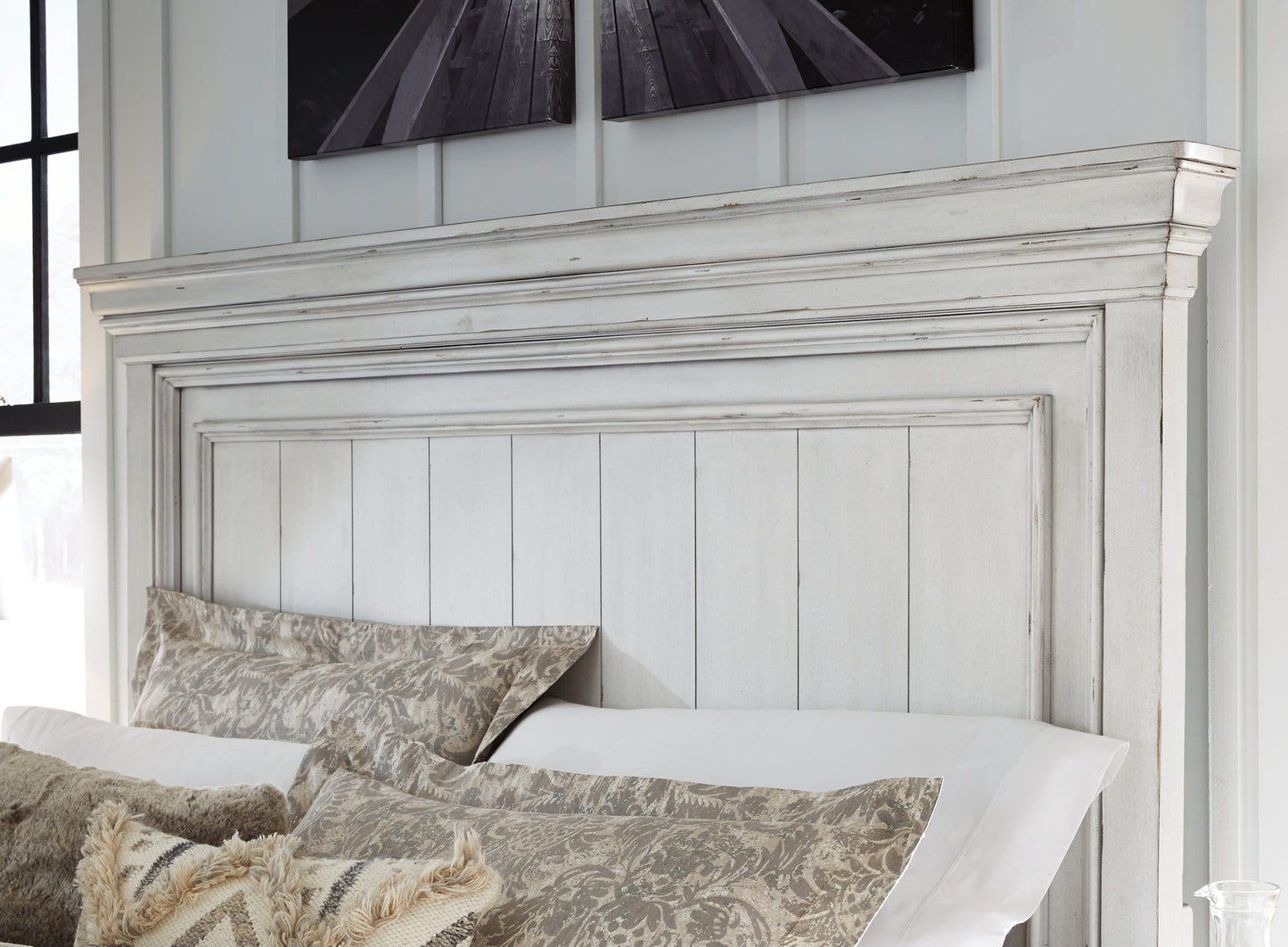 Kanwyn Panel Bed With Storage Bench