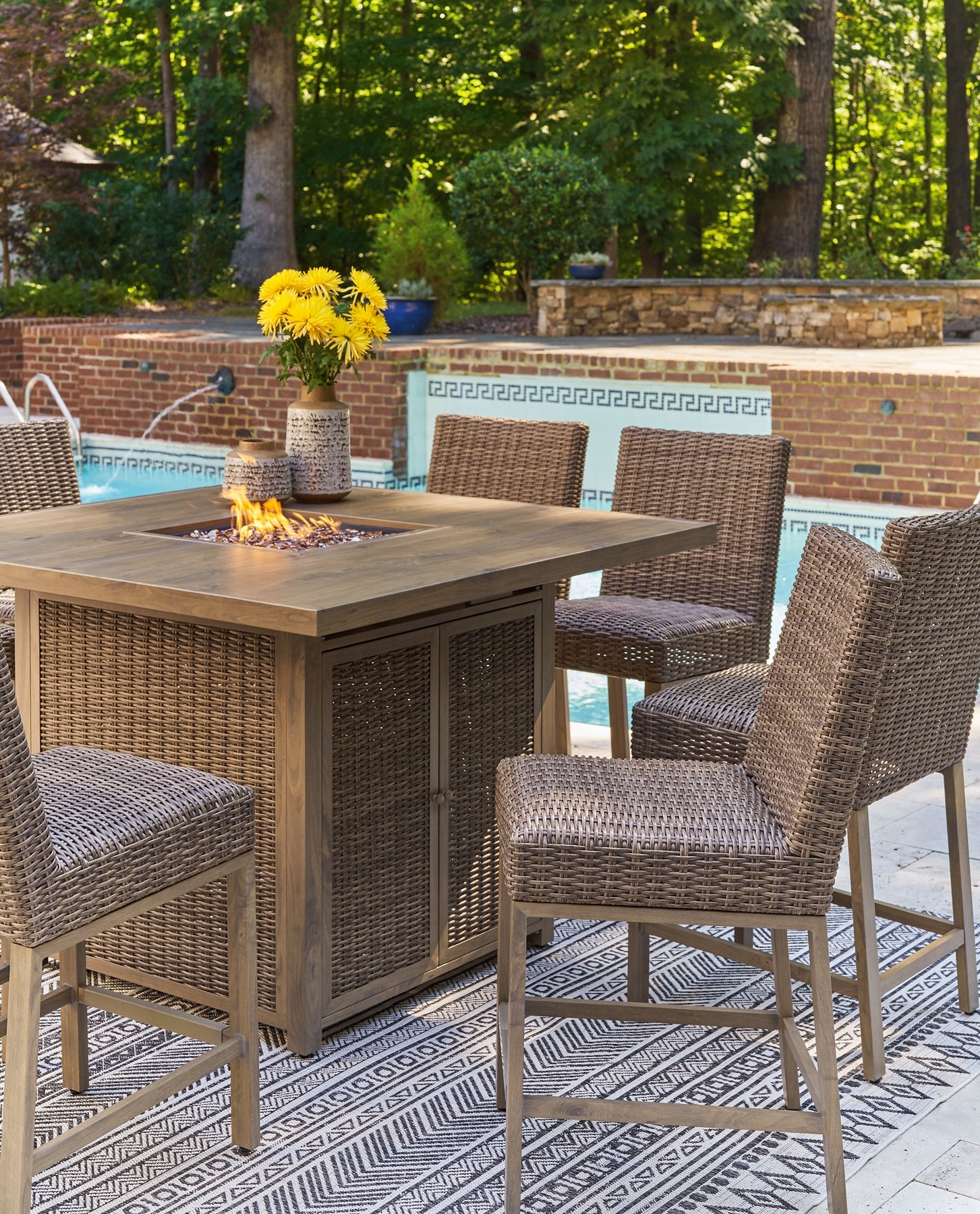 Walton Bridge Square Bar Table w Fire Pit